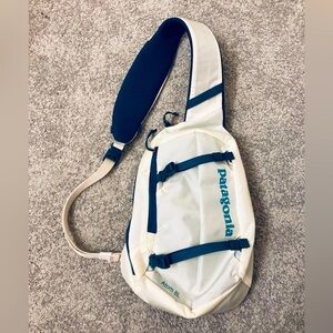 Patagonia Atom Sling 8L Bag Birch White/Tidal Teal